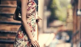 头条爆料旗袍女人视频,揭秘传统服饰下的独特魅力