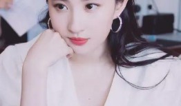 留言爆料刘亦菲视频,揭秘女神幕后生活瞬间