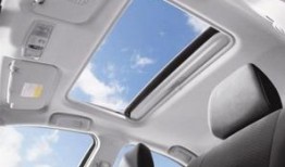 汽车天窗爆料怎么做的视频,跟随视频学习天窗安装全过程