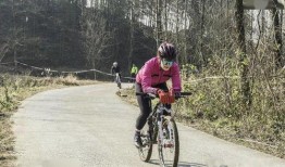 山地自行车爆料视频,揭秘爆红视频背后的惊险瞬间